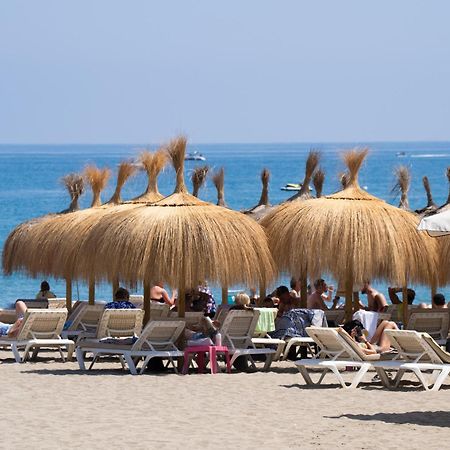Oasis Sun Beach Costa Del Sol 埃斯特波纳 外观 照片